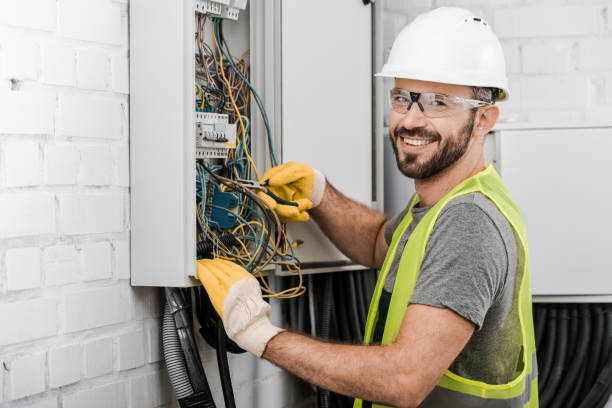 Best Electrical Outlet Repair  in Shadyside, OH